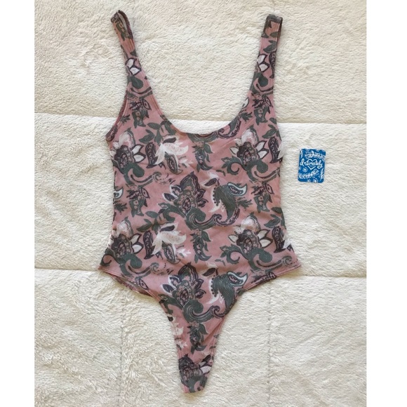 Free People Tops - 🌸Free People Body Suit🌸